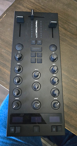 Native instruments traktor - instruments, z1